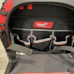 NEW - Milwaukee PACKOUT 15 in. Structured Tool Bag