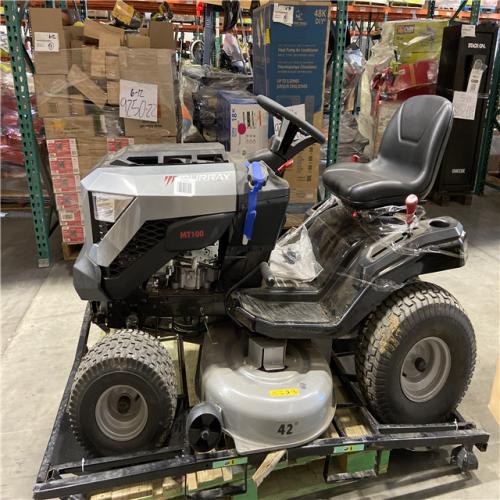 DALLAS LOCATION - Murray MT100 42 in. 13.5 HP 500cc E1350 Series Briggs and Stratton Engine 6-Speed Manual Gas Riding Lawn Tractor Mower