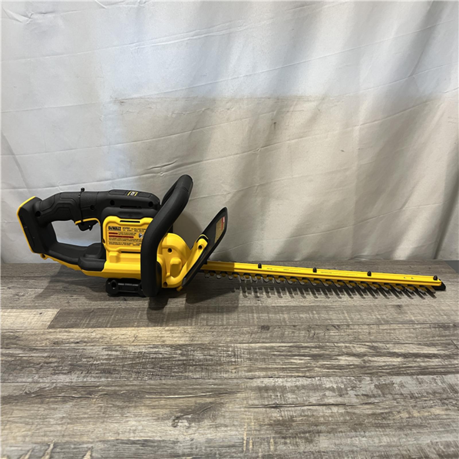 AS-IS DEWALT 20V MAX 22 in. Cordless Battery Powered Hedge Trimmer (Tool Only)