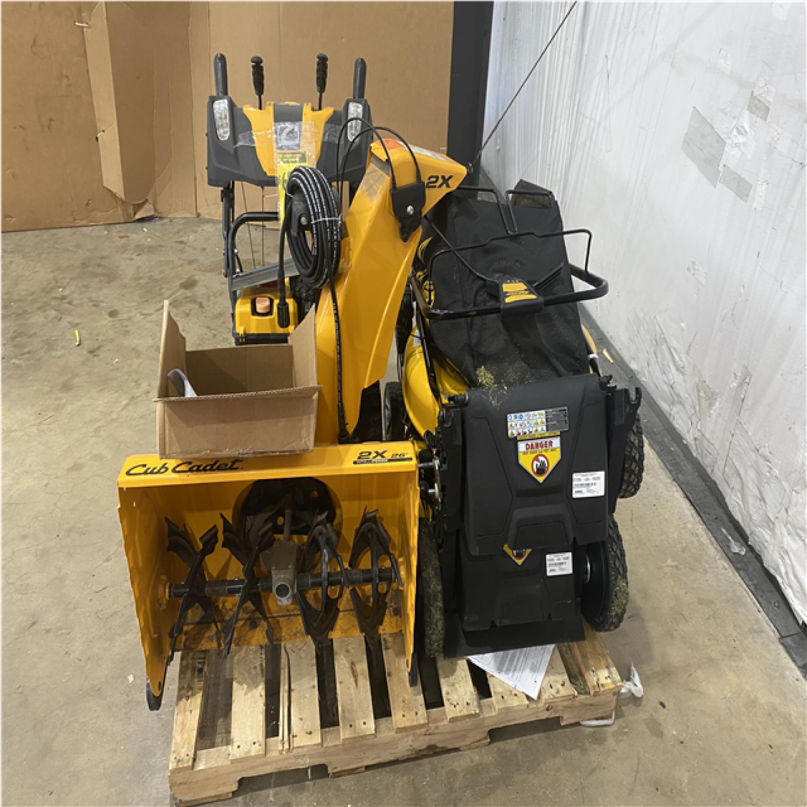 Houston Location - AS-IS Outdoor Power Equipment