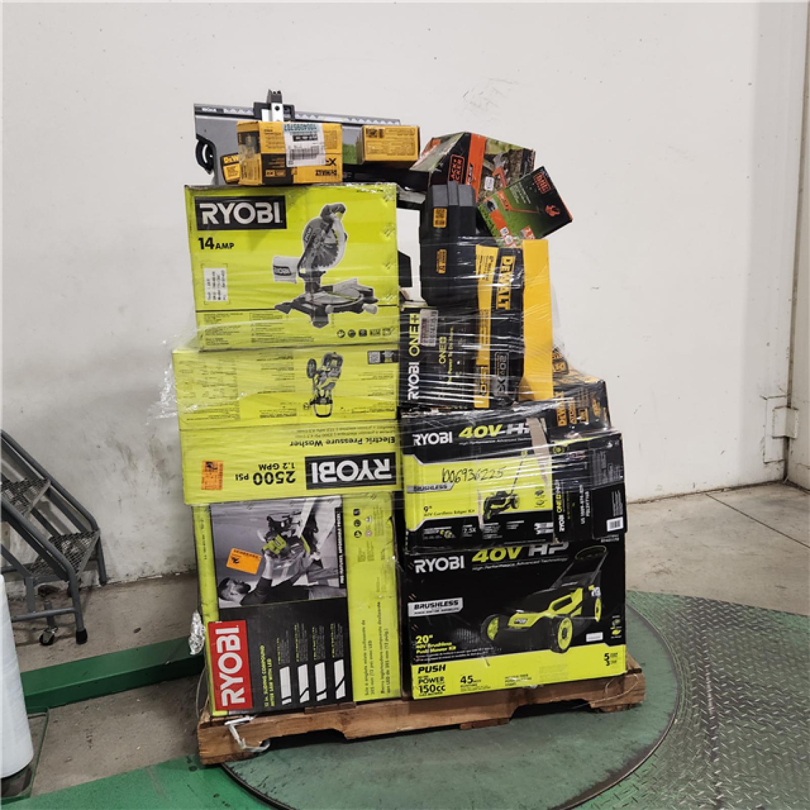 Dallas Location - As-Is Tool Pallet
