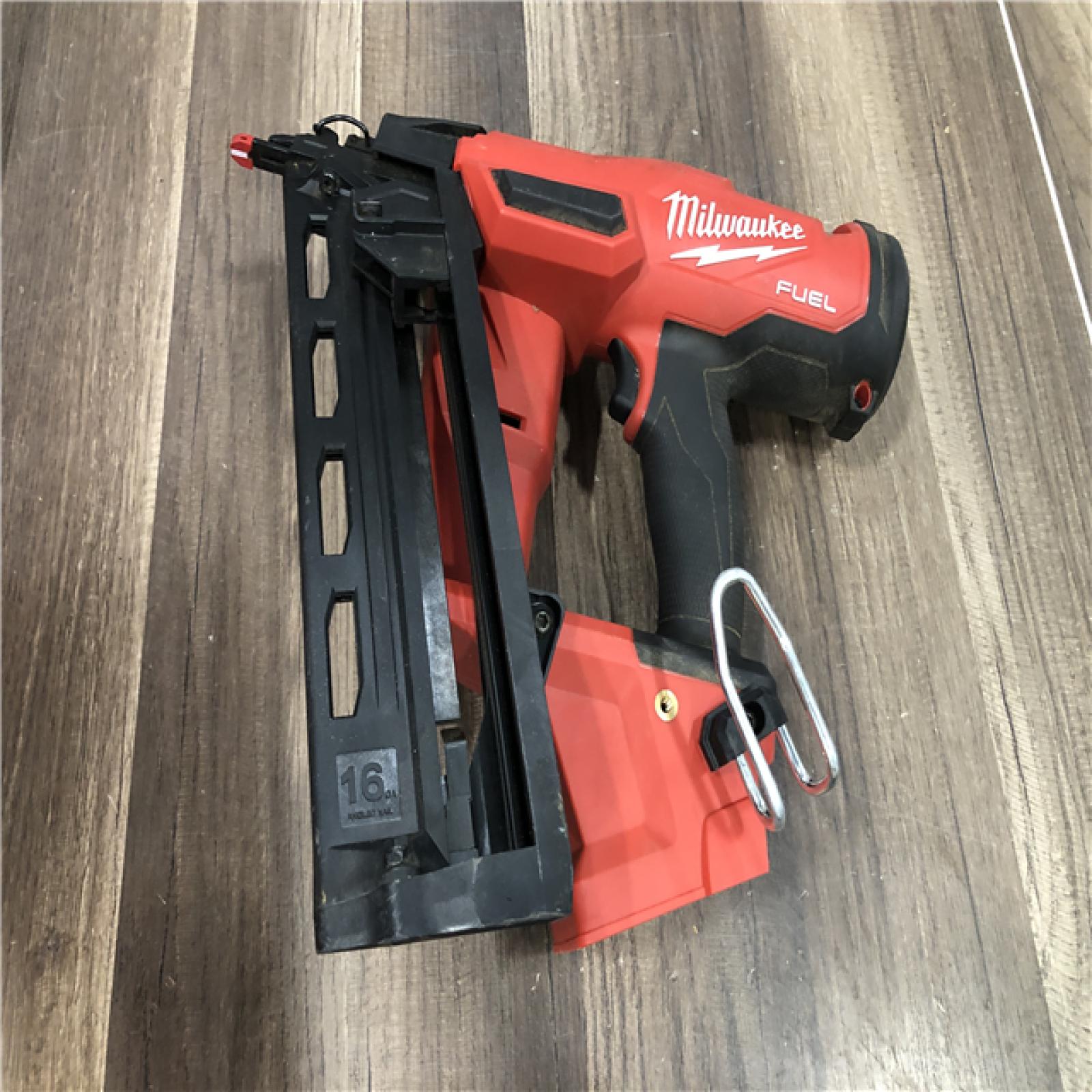 AS-IS Milwaukee  FUEL 18-Volt Lithium-Ion Brushless Cordless Gen II 16-Gauge Angled Finish Nailer (Tool-Only)