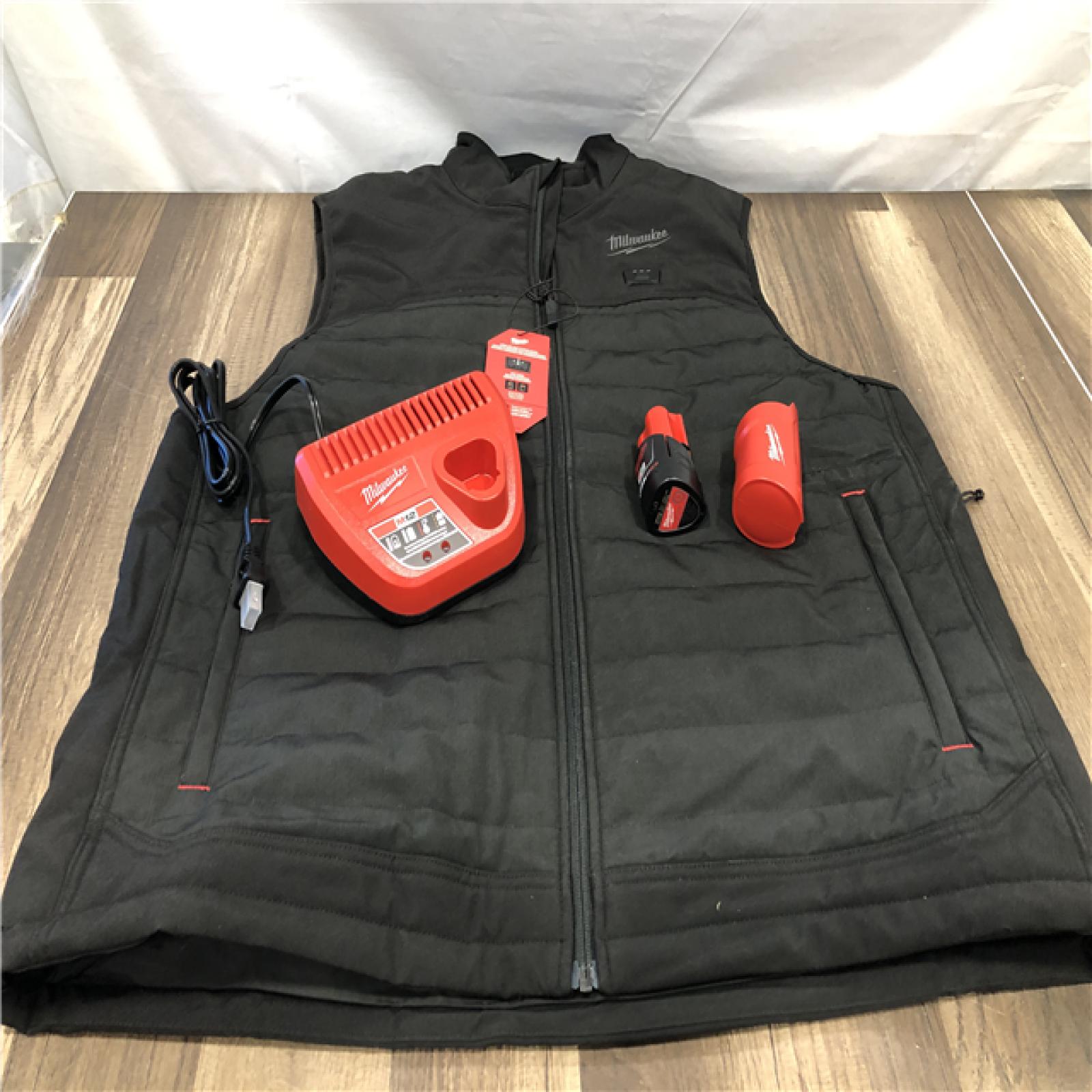 AS-IS Milwaukee Men's X-Large 12-Volt Lithium-Ion Cordless Axis Black Heated Vest Kit