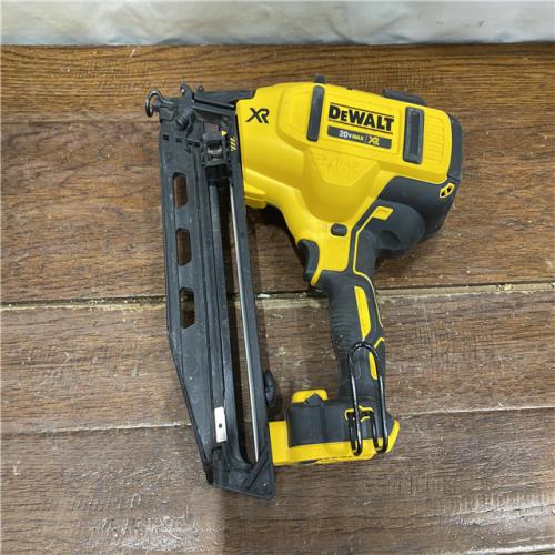 AS-IS DEWALT 20-Volt 21° Cordless Framing Nailer (Tool-Only)