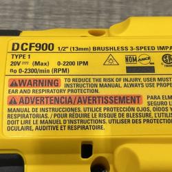 AS-IS DEWALT 20V MAX Lithium-Ion Cordless 1/2 in. Impact Wrench Kit