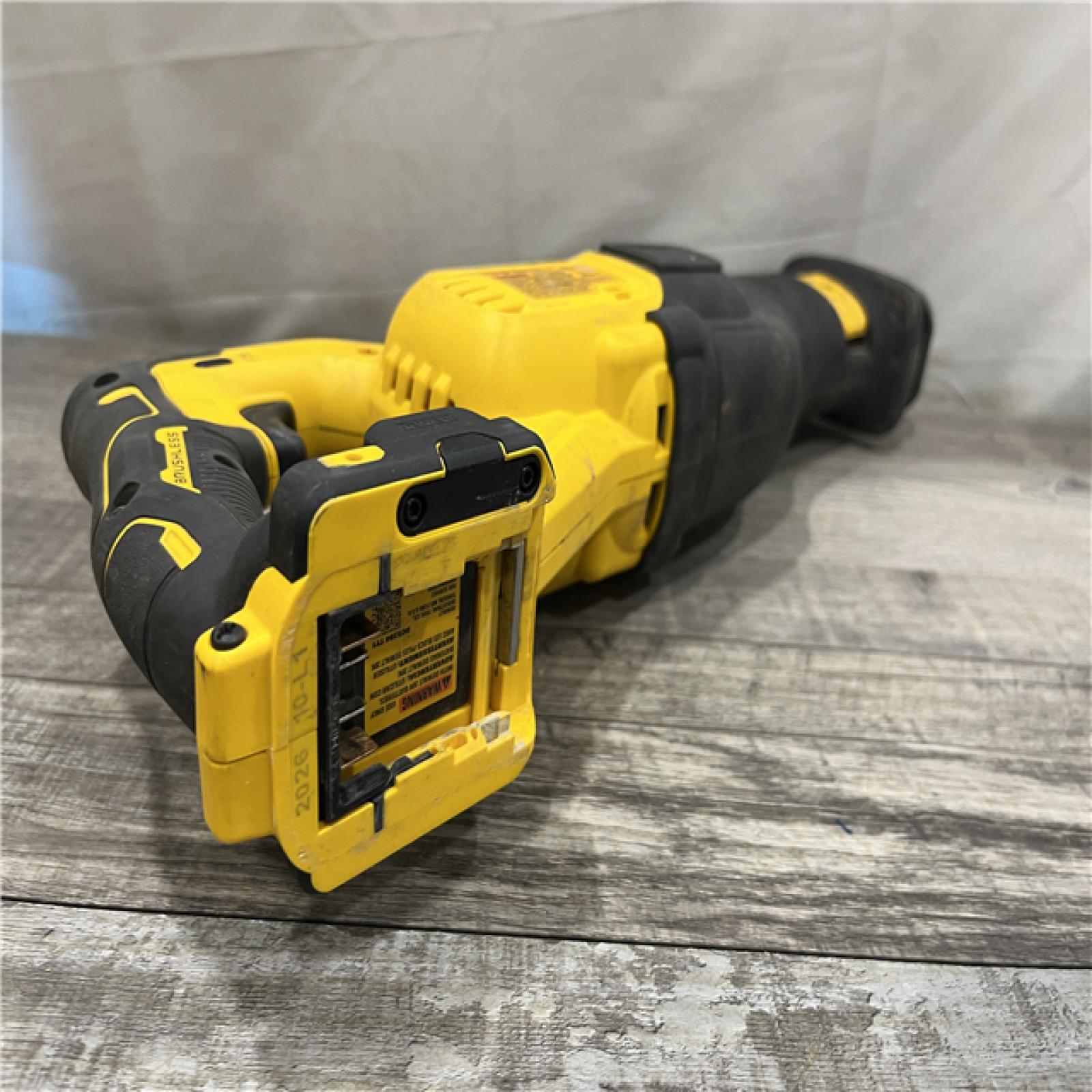 AS-IS DEWALT 20-Volt XR Cordless Reciprocating Saw (Tool Only)