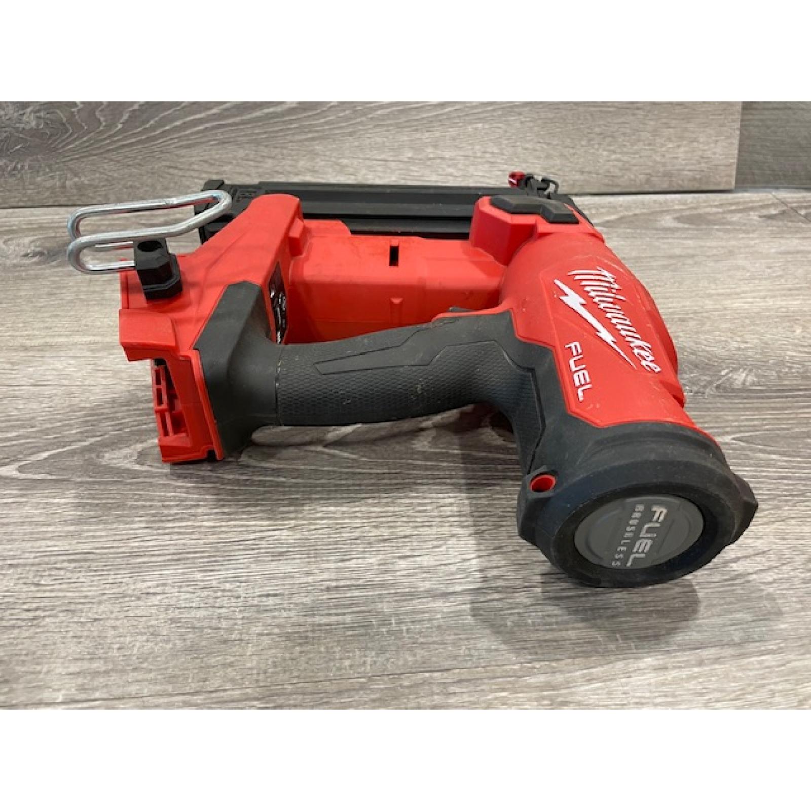 AS-IS Milwaukee FUEL 18-Volt Lithium-Ion Brushless Cordless Gen II 18-Gauge Brad Nailer (Tool-Only)