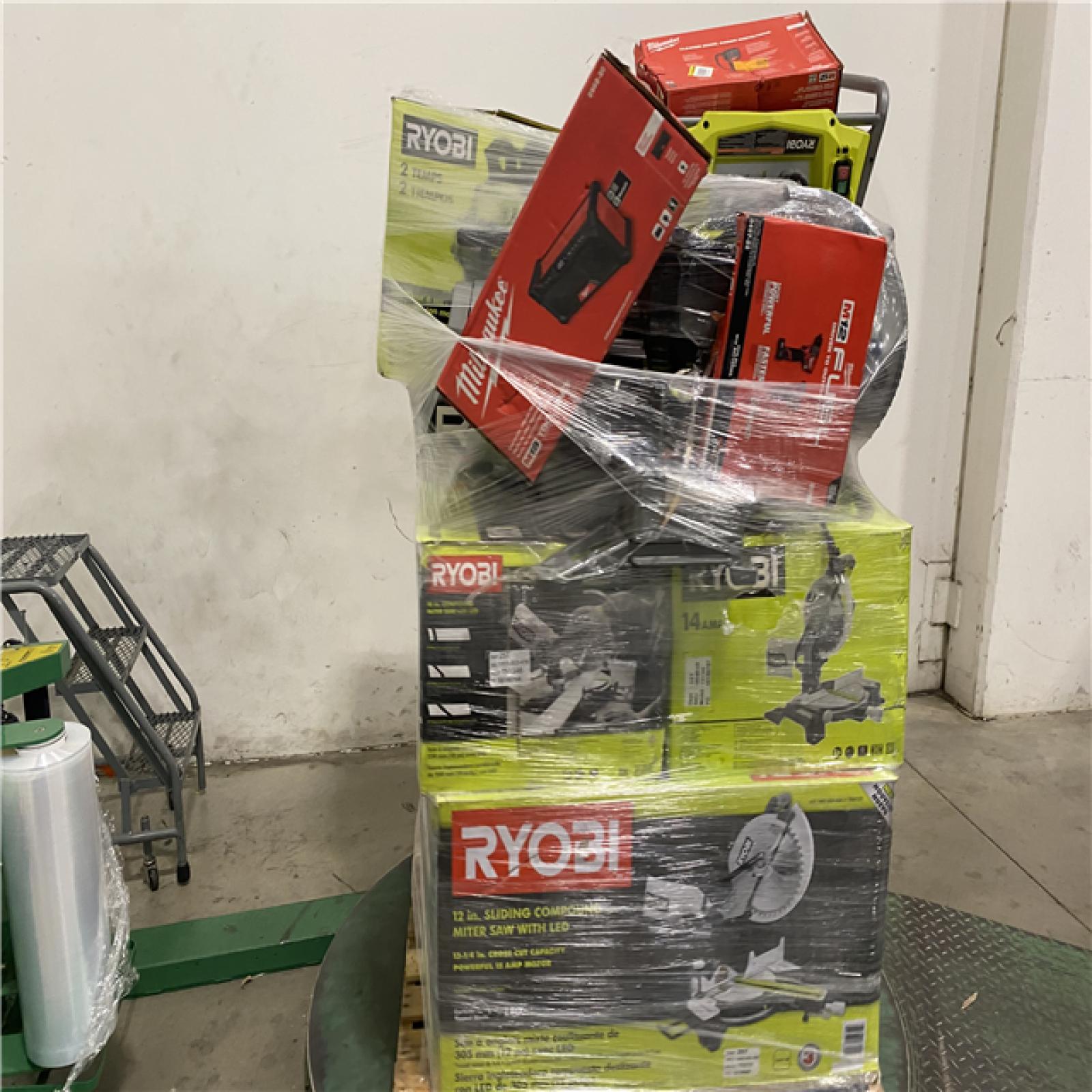 Dallas Location - As-Is Tool Pallet