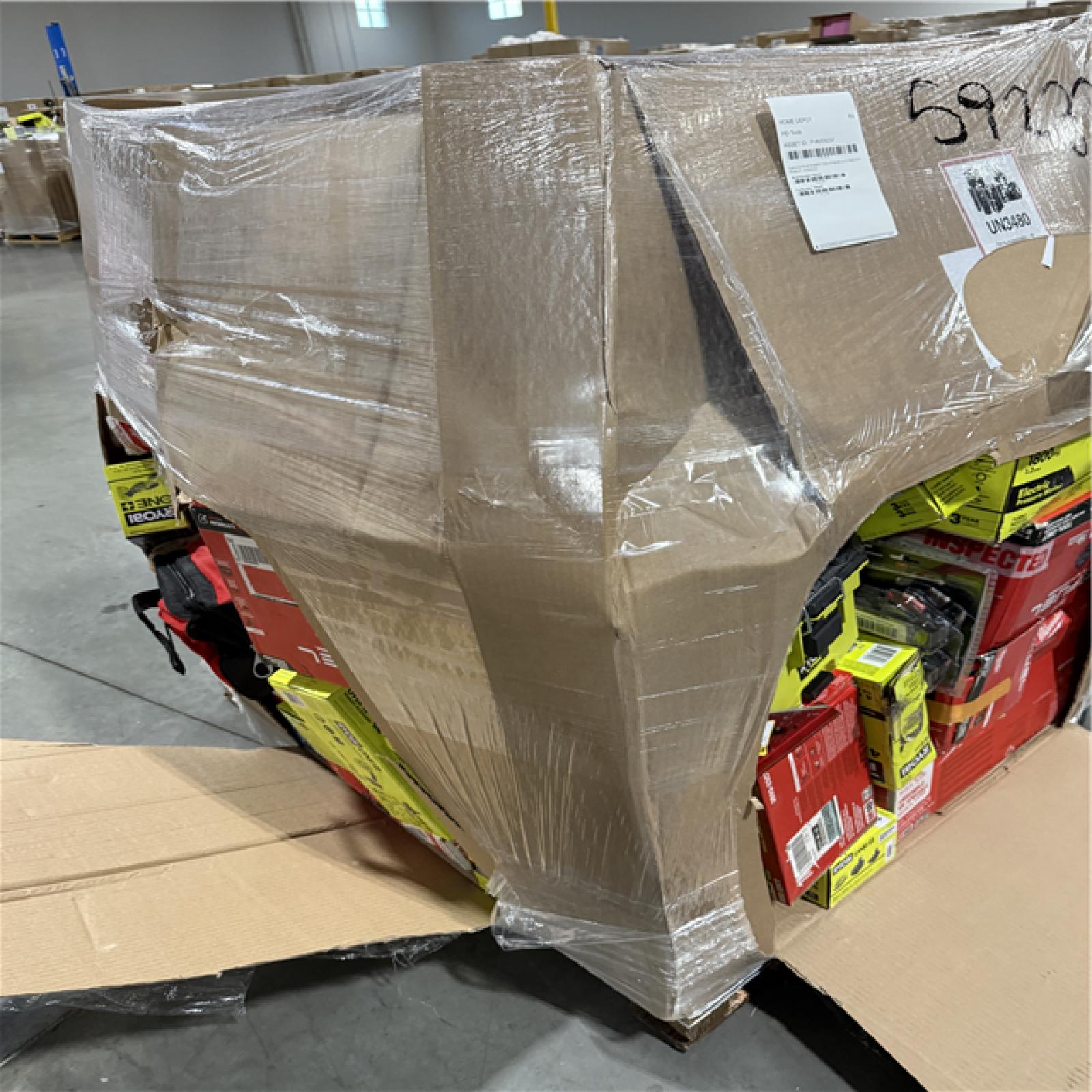 California AS-IS POWER TOOLS Partial Lot (3 Pallets) P-R059237