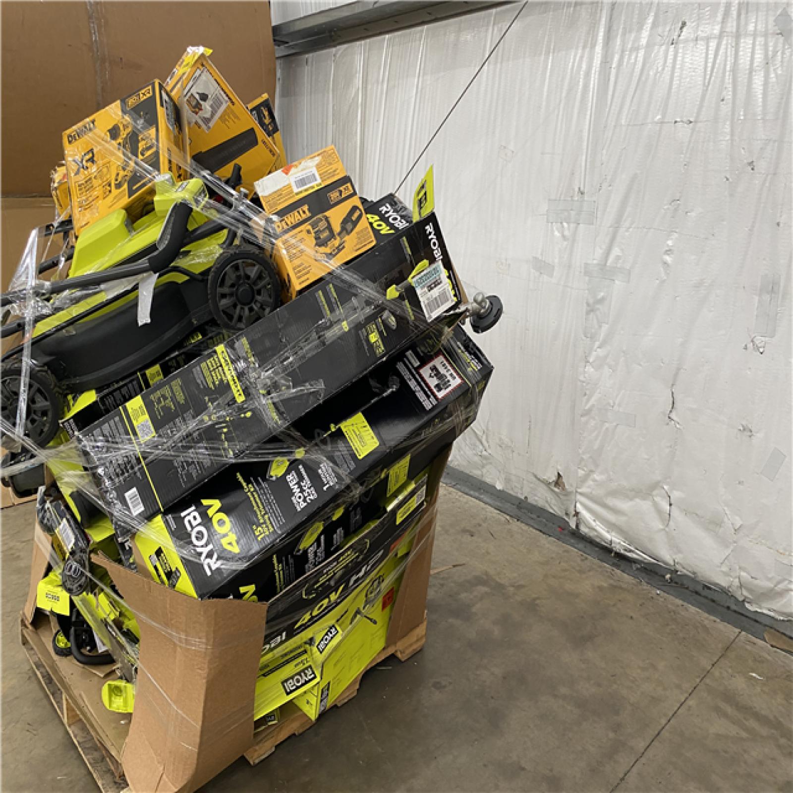 Houston Location AS IS - Tool Pallet