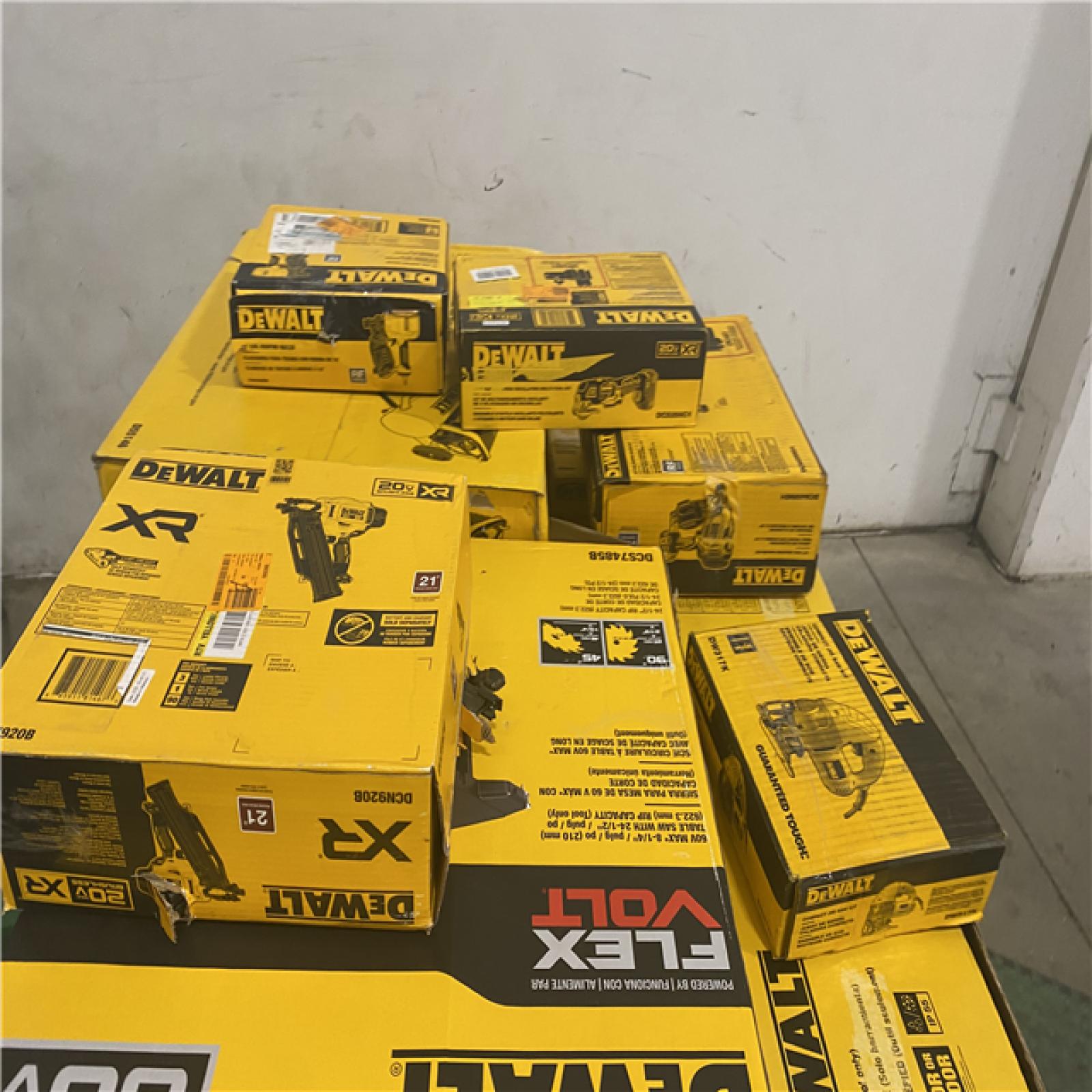 Dallas Location - As-Is DEWALT Tool Pallet