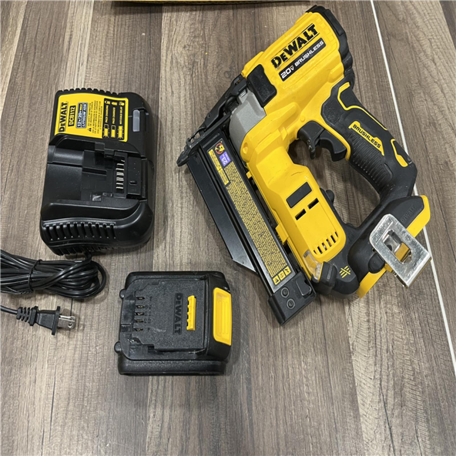 AS-IS DEWALT ATOMIC 20V MAX Lithium Ion Cordless 23 Gauge Pin Nailer Kit with 3.0Ah Battery and Charger