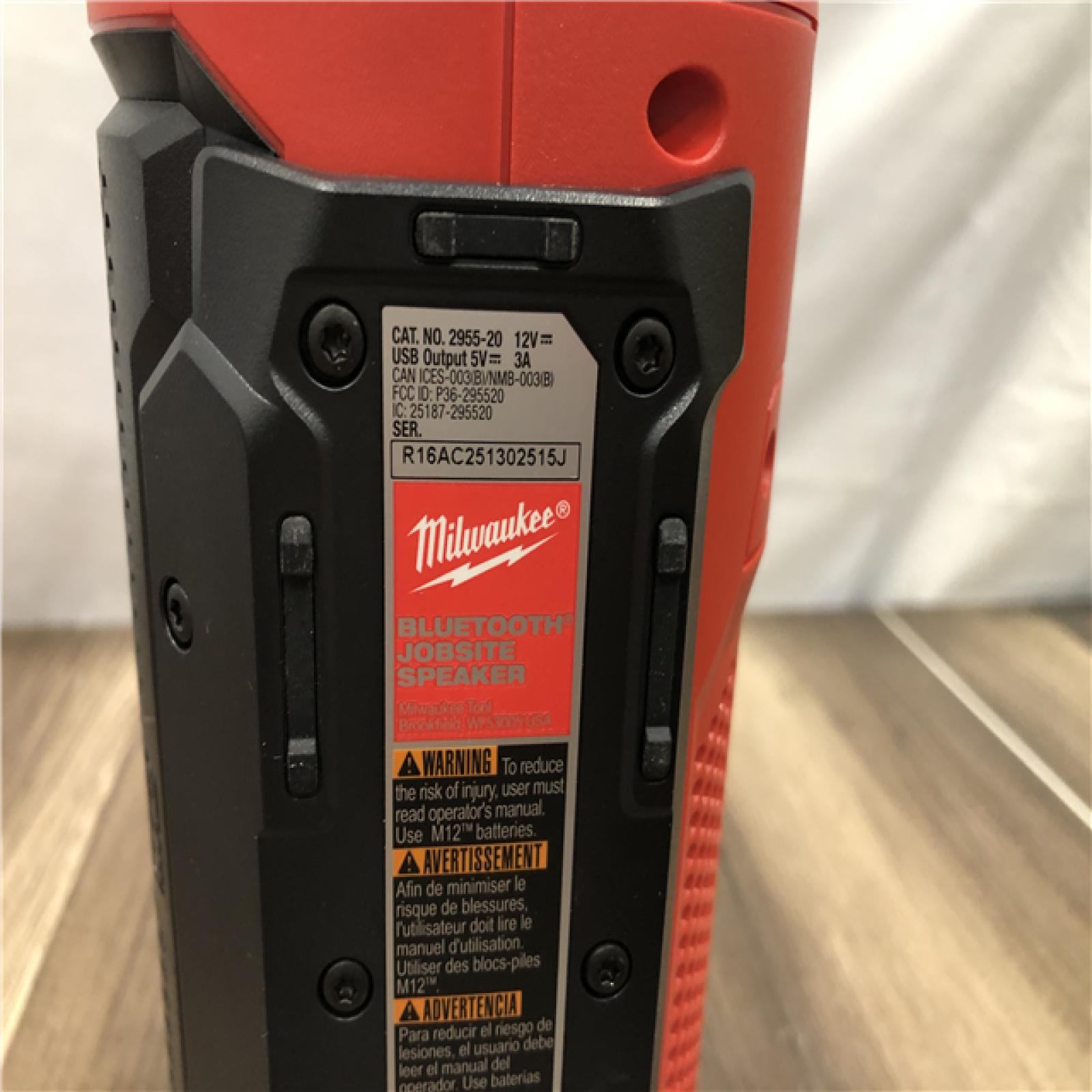AS-IS Milwaukee 12-Volt Lithium-Ion Cordless Bluetooth Jobsite Speaker with PACKOUT Compatibility