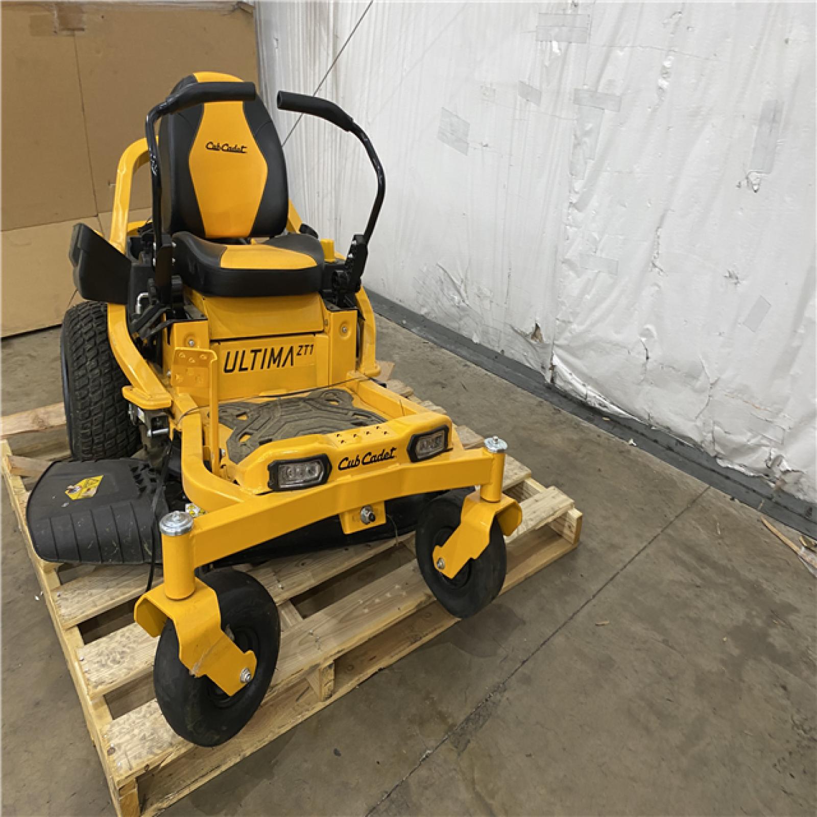 Houston Location AS IS - Cub Cadet ZT1 42E Ultima Lithium Ion 42 Riding Mower