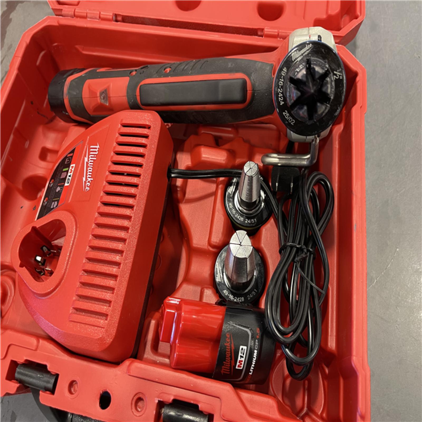 AS-IS - Milwaukee M12 Cordless PEX Expansion Tool Kit