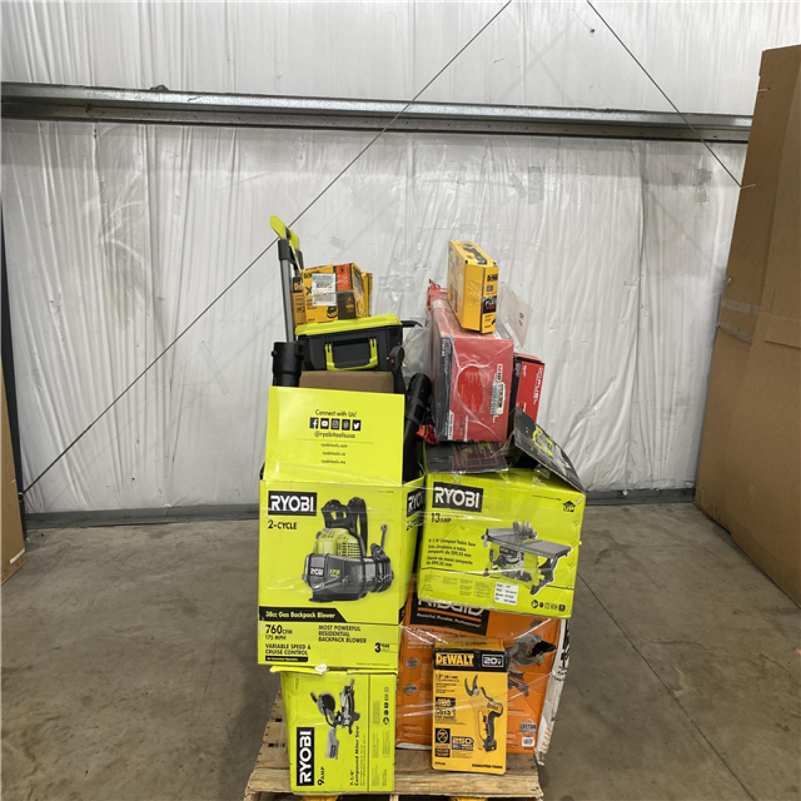 Houston Location AS IS - Tool Pallet