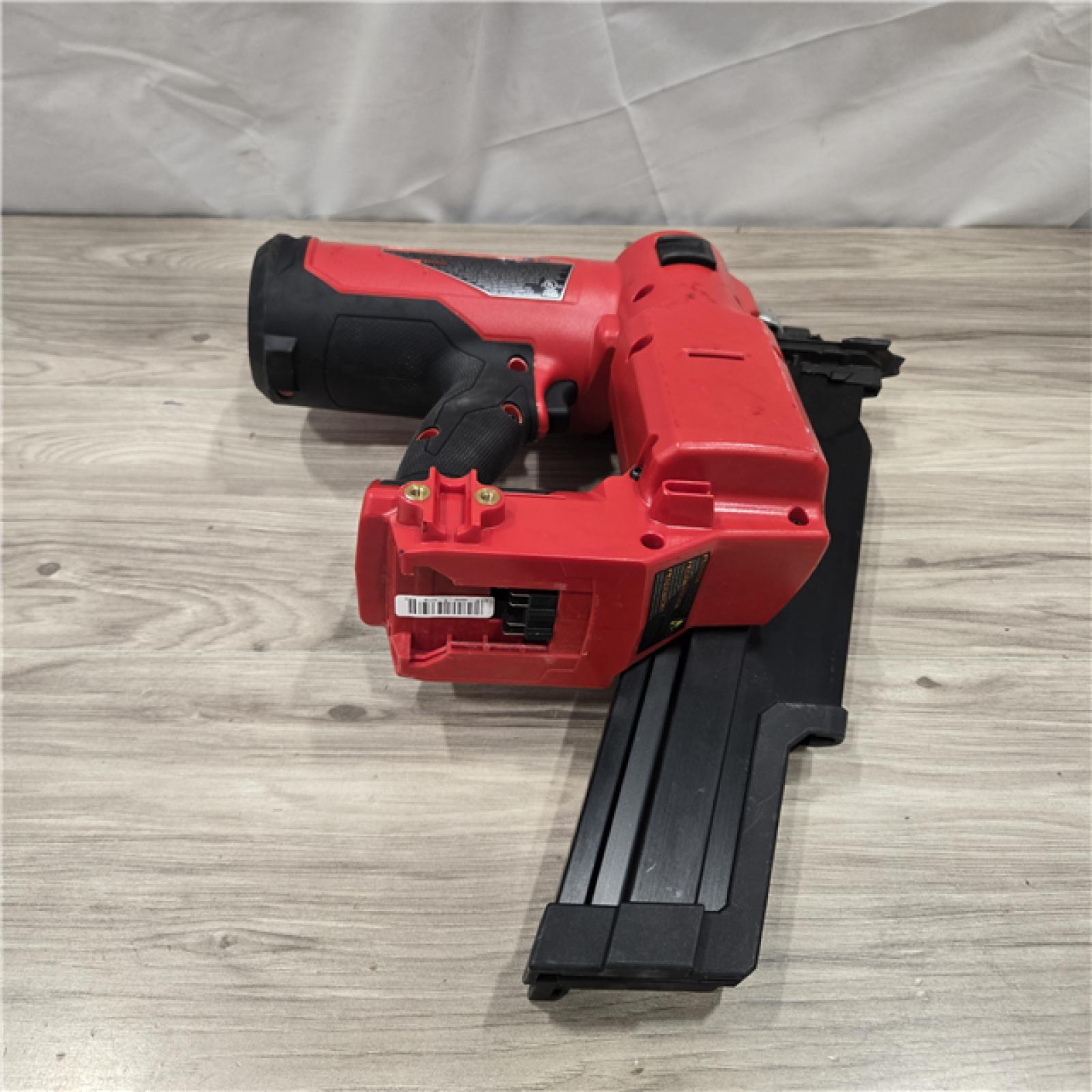 AS-IS Milwaukee 2744-20 M18 FUEL 3-1/2 in. 18V 21-Degree Cordless Framing Nailer (Tool-Only)