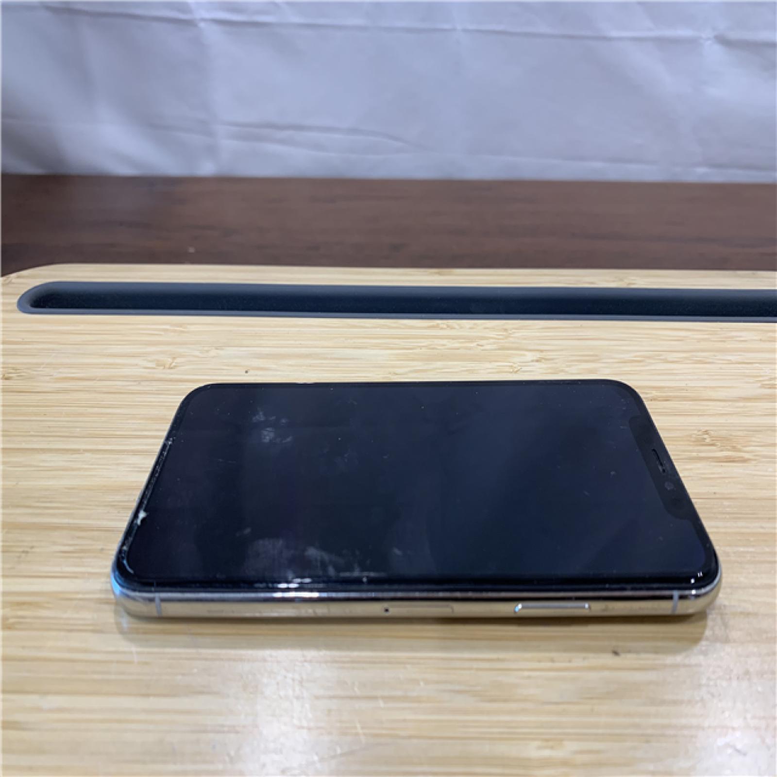 AS-IS iPhone XR 64GB - White