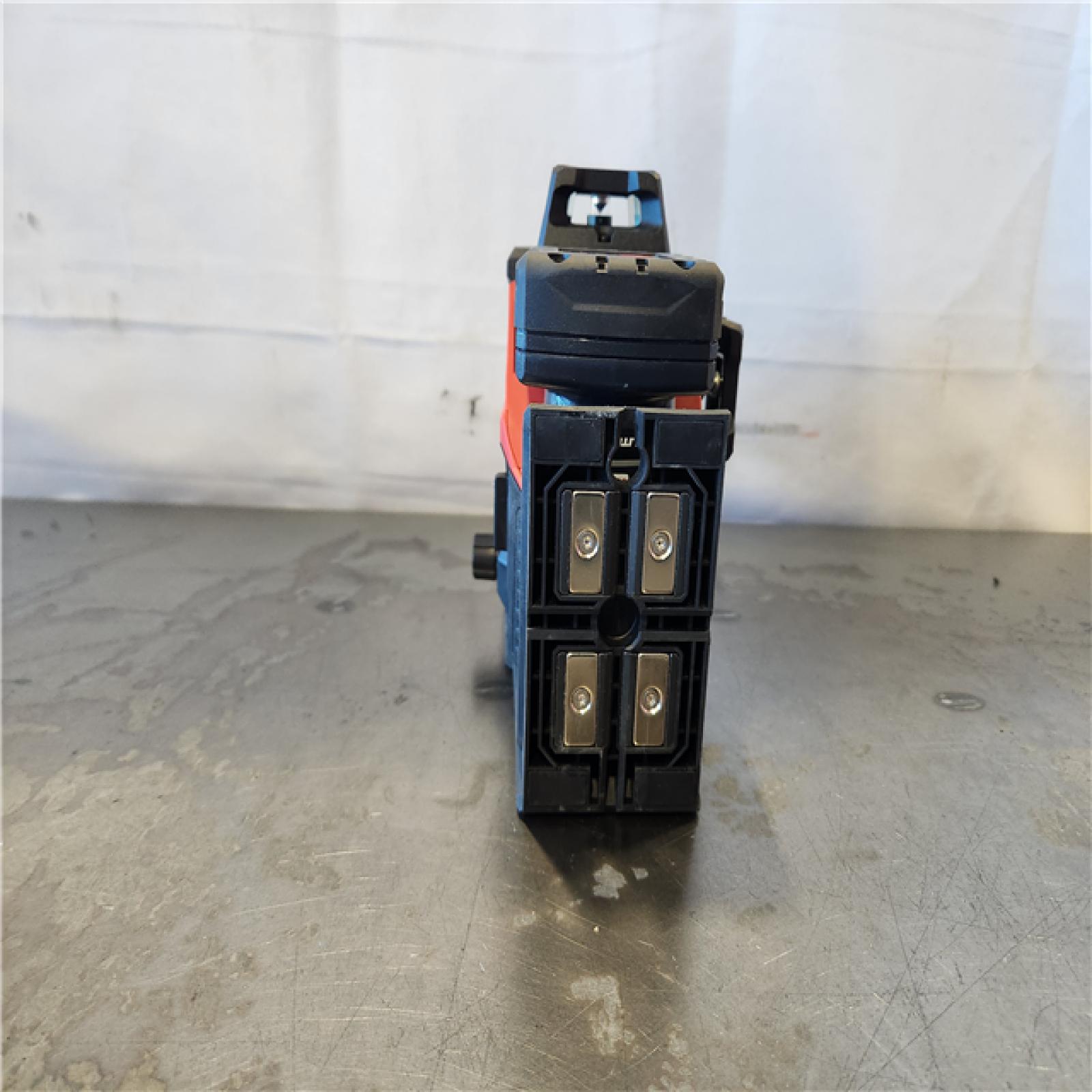 AS-IS- Milwaukee M12 Green Beam Laser 360° 3-Plane Kit