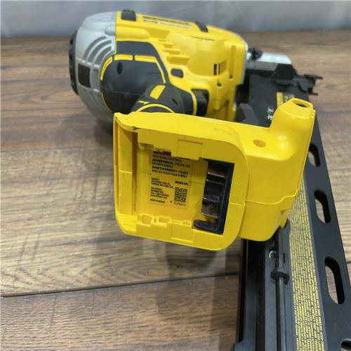 AS-IS- DeWalt DCN21PLB 20V MAX 21-Degree Plastic Collated Framing Nailer (Bare Tool)