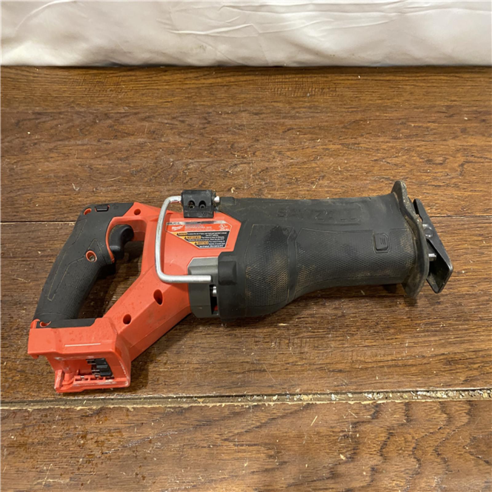 AS-IS Milwaukee M18 18V Fuel Sawzall 1-1/4  Reciprocating Saw Cordless Lithium-Ion Brushless 2821-20