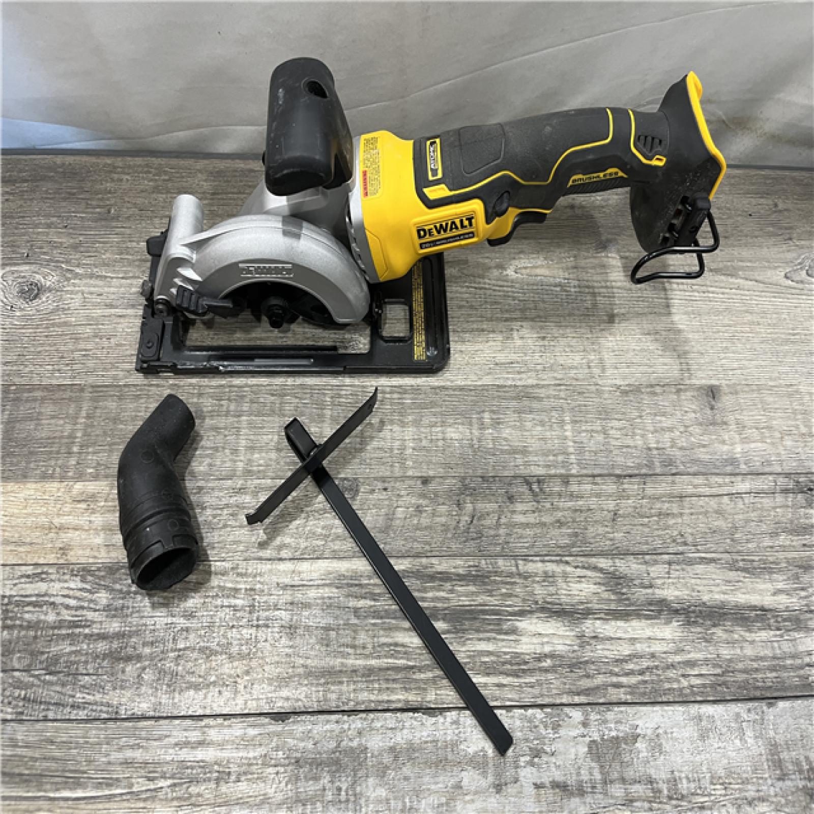 AS-IS DEWALT ATOMIC 20V MAX Cordless Brushless 4-1/2 in. Circular Saw (Tool Only)