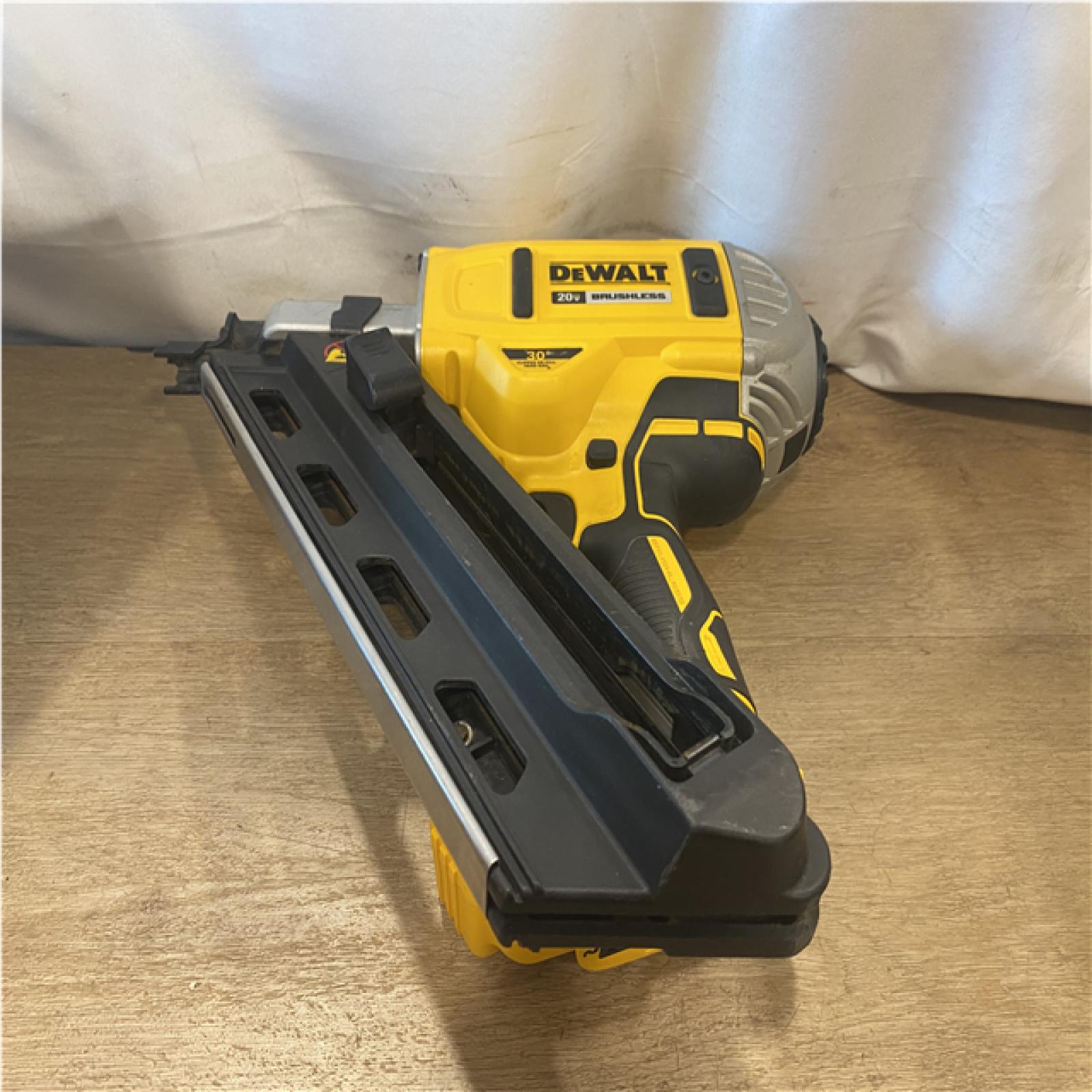 AS-IS DEWALT 20-Volt 21° Cordless Framing Nailer (Tool-Only)