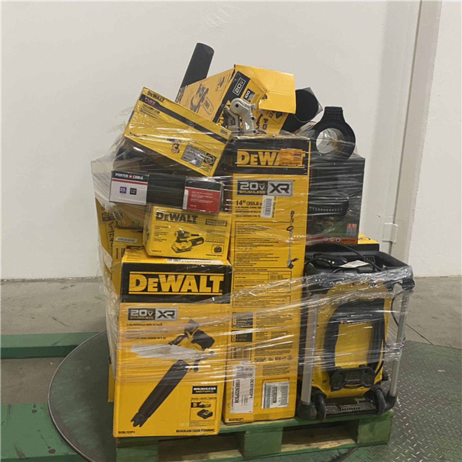 Dallas Location - As-Is Tool Pallet