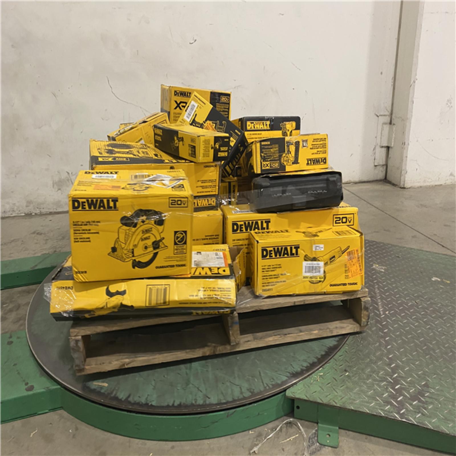 Dallas Location - As-Is DEWALT Tool Pallet