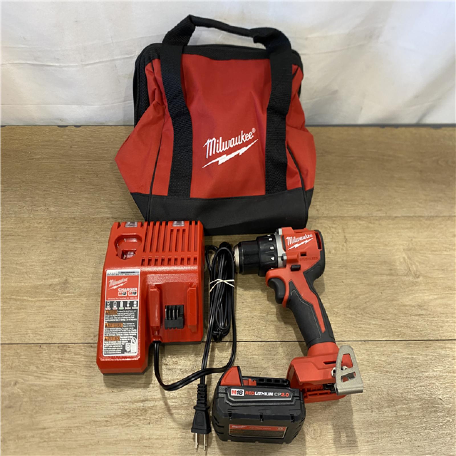 AS-IS Milwaukee 18V Lithium-Ion Brushless Cordless 1/2 in. Compact Drill/Driver with Kit