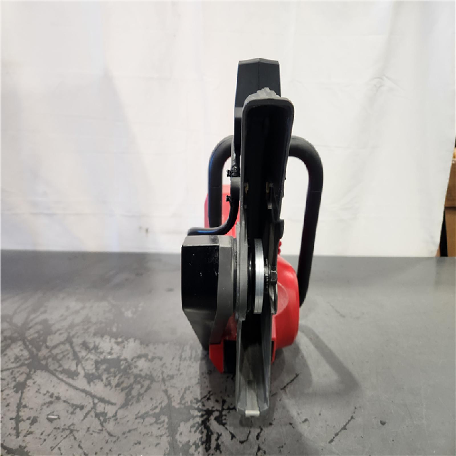 AS-IS- Milwaukee M18 FUEL Lithium-Ion 9 in. Cut-Off Saw W/ ONE-KEY (Tool Only)