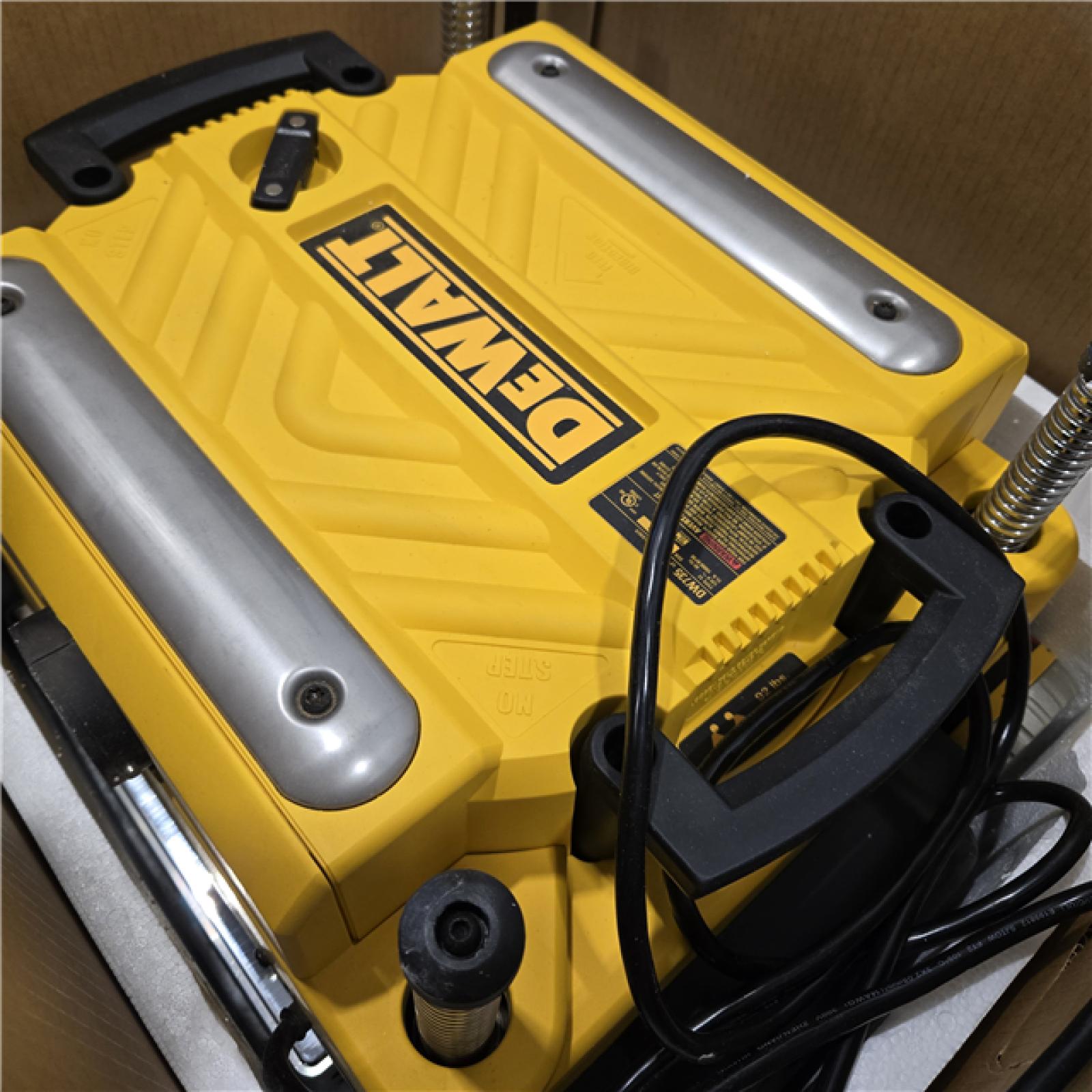 AS-IS DEWALT 13 2 Speed 3-Knife Thickness Planer