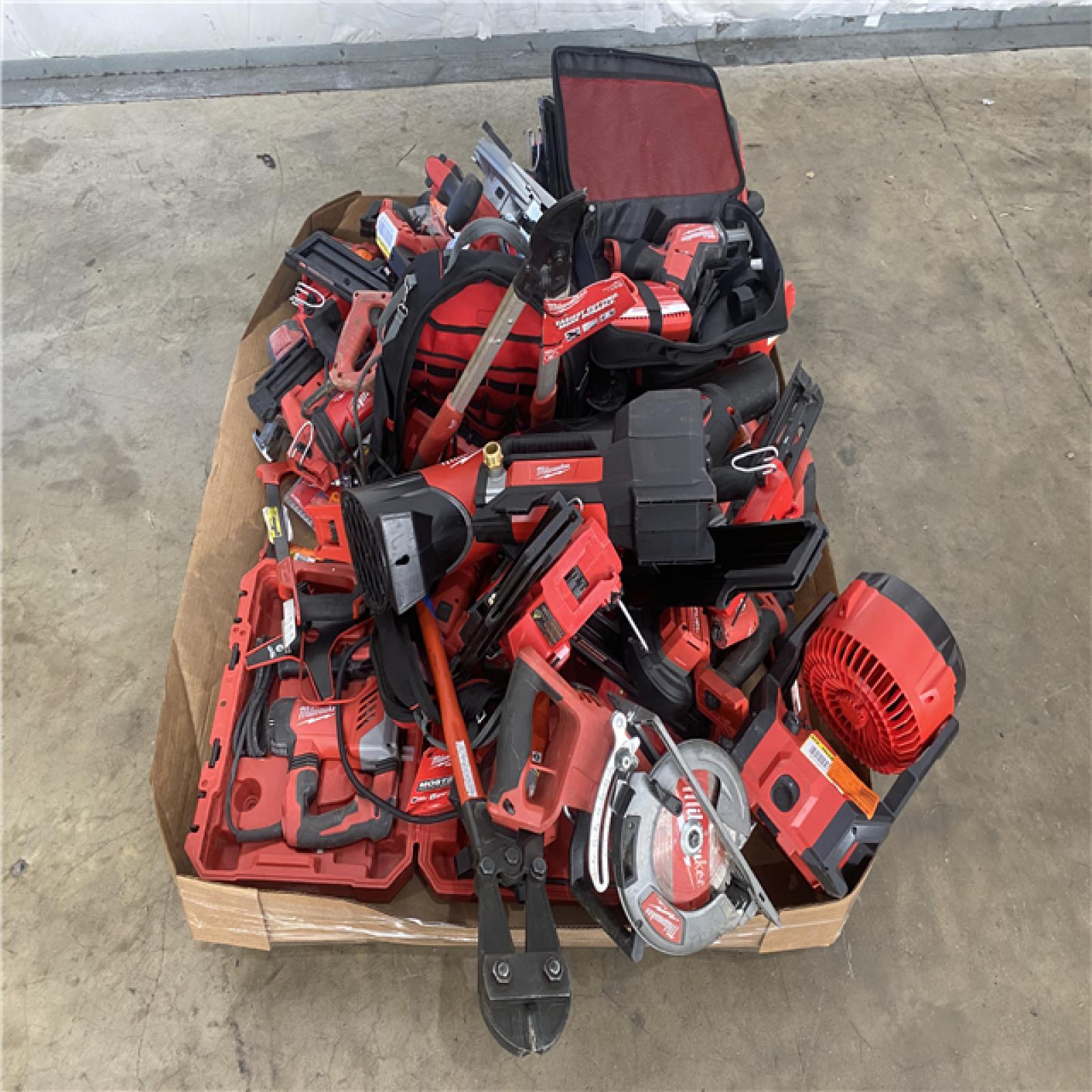 Houston Location AS IS - Tool Pallet