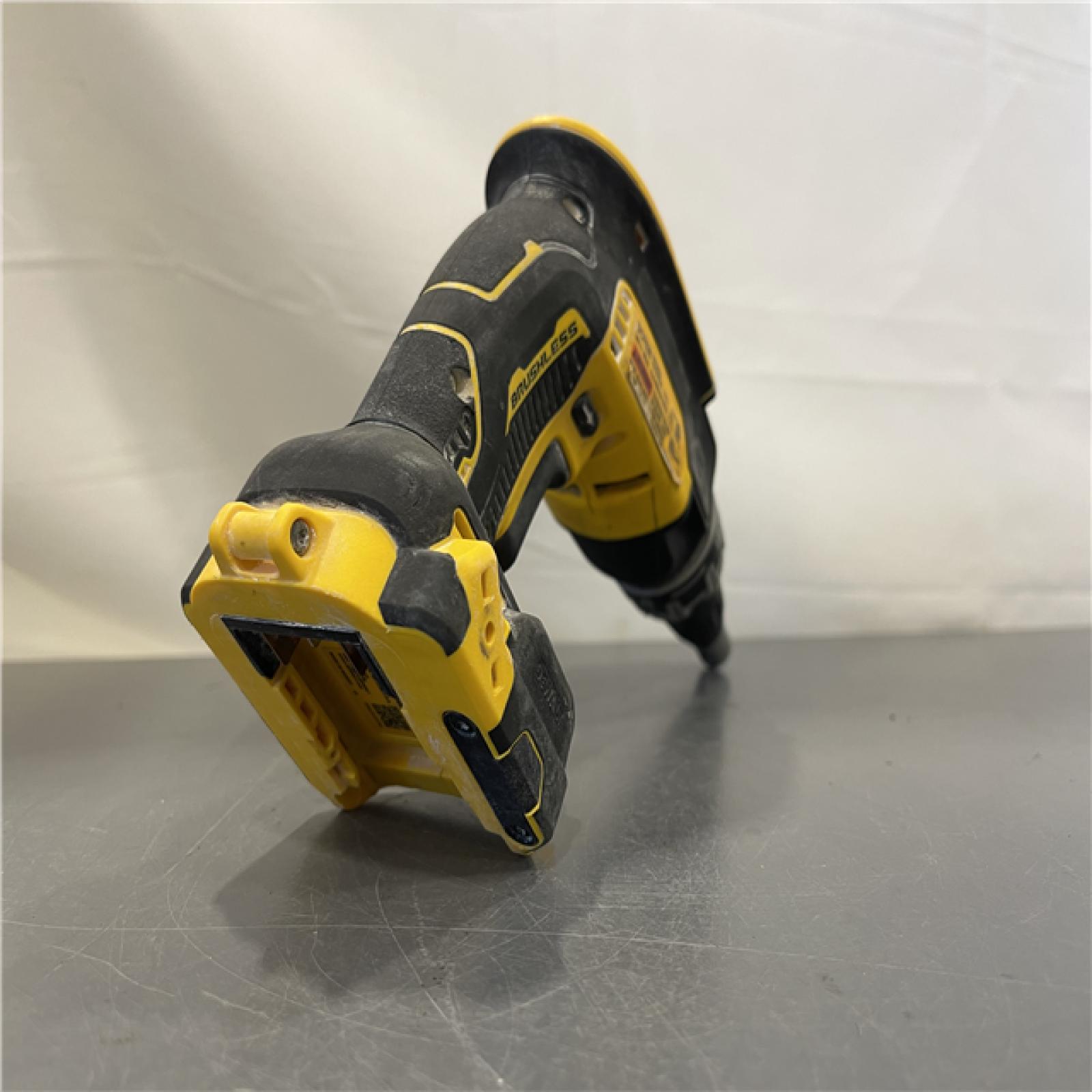 AS-IS - DeWalt 20V MAX XR Brushless Cordless Drywall Screw Gun (Tool Only)