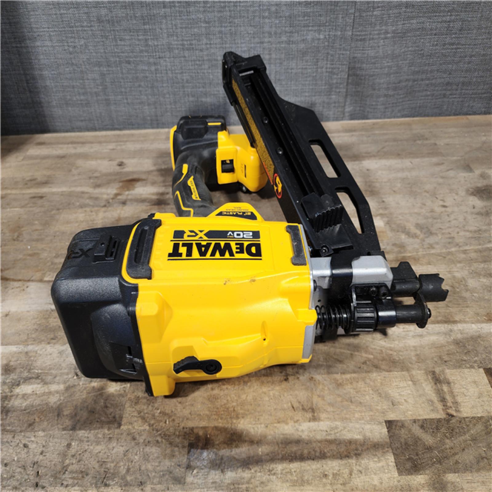HOUSTON LOCATION - AS-IS DEWALT 20-Volt 21° Cordless Framing Nailer (Tool-Only)