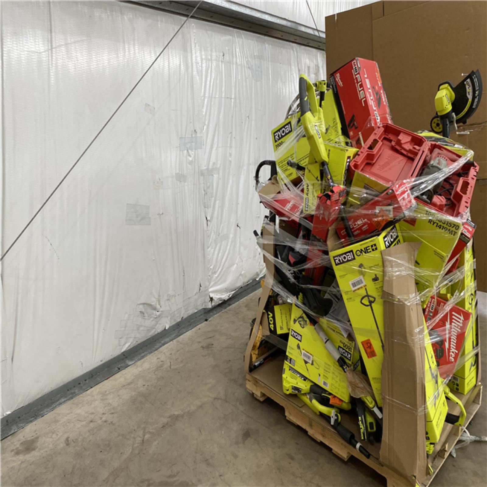 Houston Location AS IS - Tool Pallet