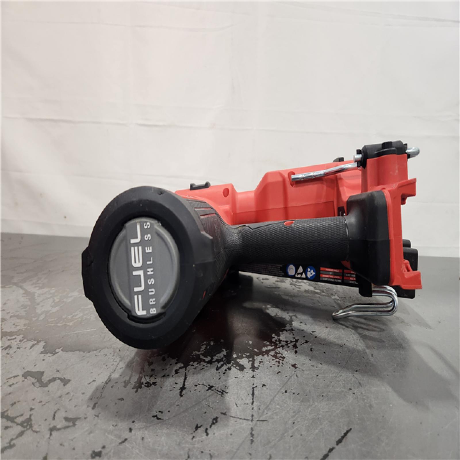 AS-IS- Nail Gun Cordless Strip Plastic 18 V