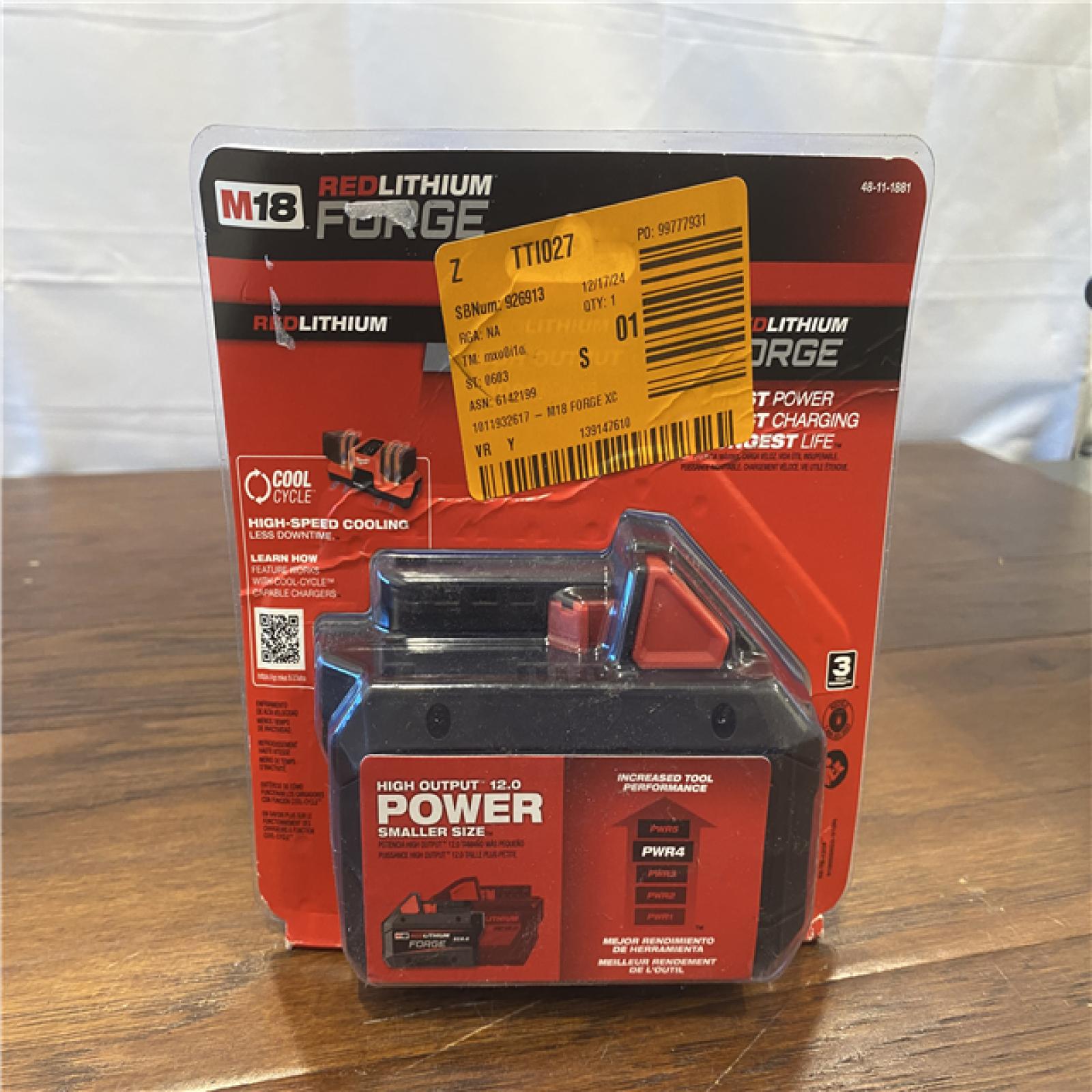NEW! Milwaukee M18 18V Lithium-Ion REDLITHIUM FORGE XC 8.0 Ah Battery Pack