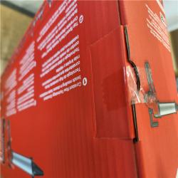 NEW- Milwaukee 12V Lithium-ion Cordless 20 oz. Aluminum Barrel Adhesive and Caulk Gun Kit