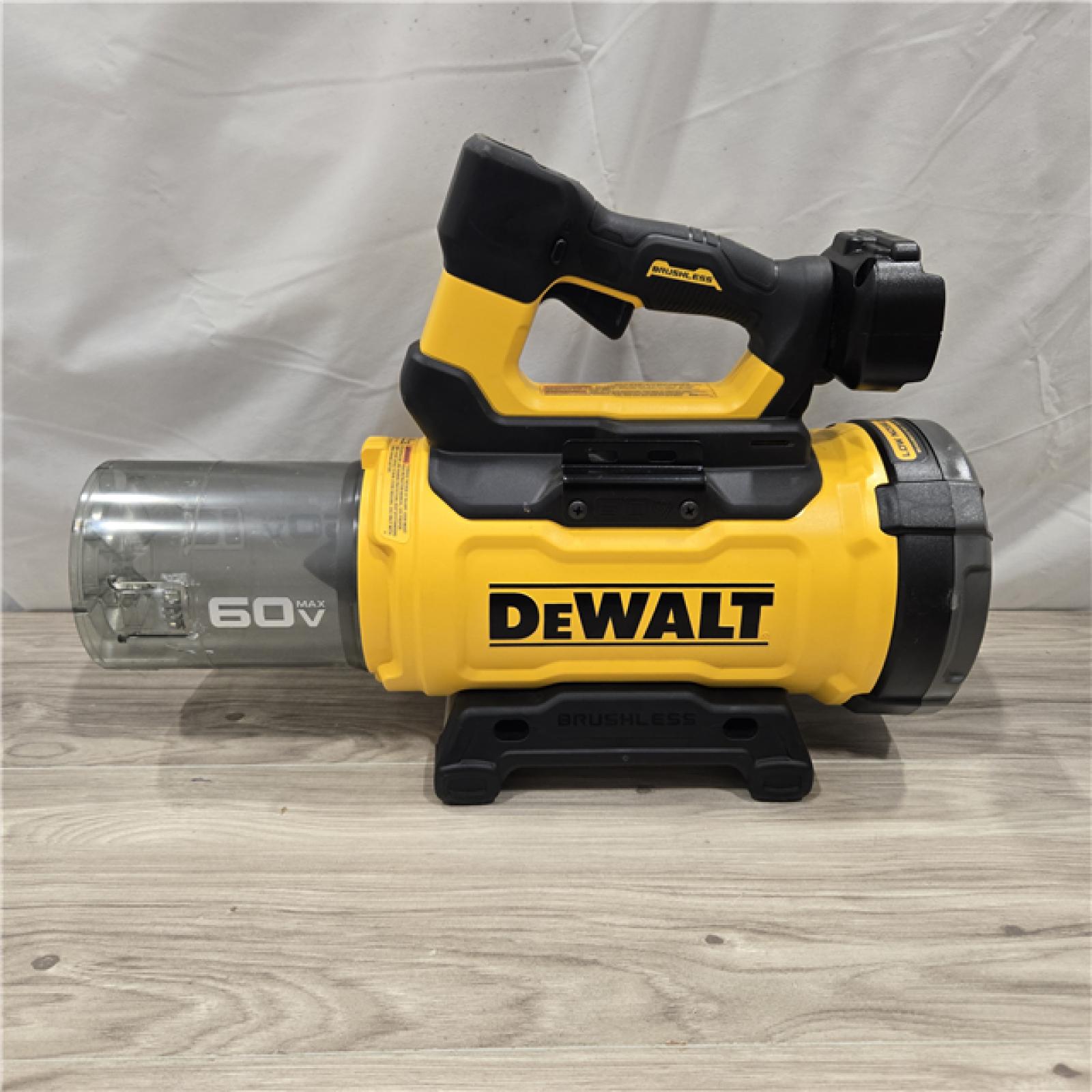 AS-IS DEWALT FLEXVOLT 60V MAX 160 MPH 760 CFM Cordless Axial Blower Kit