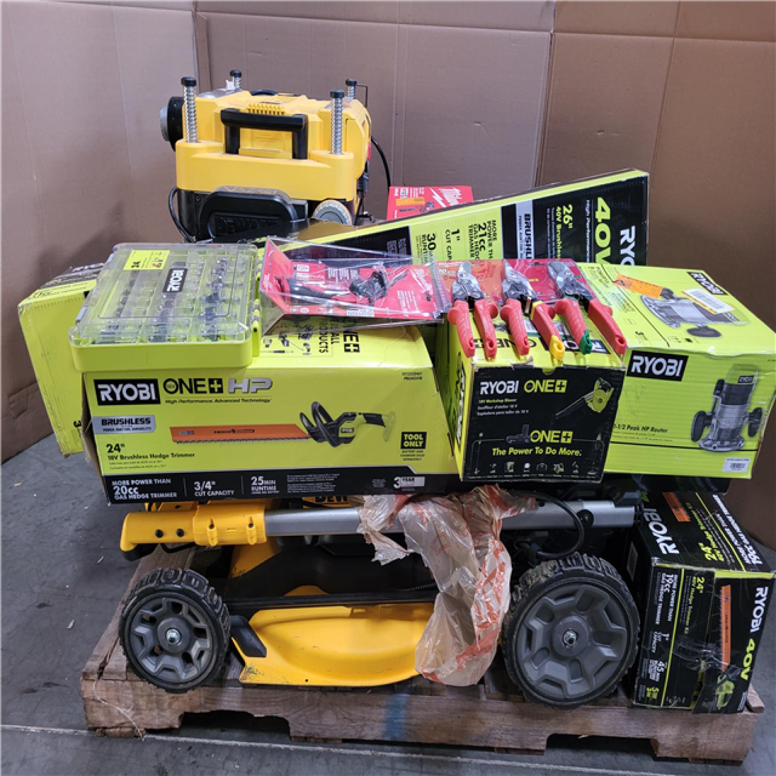 PHOENIX AS-IS TOOL PALLET