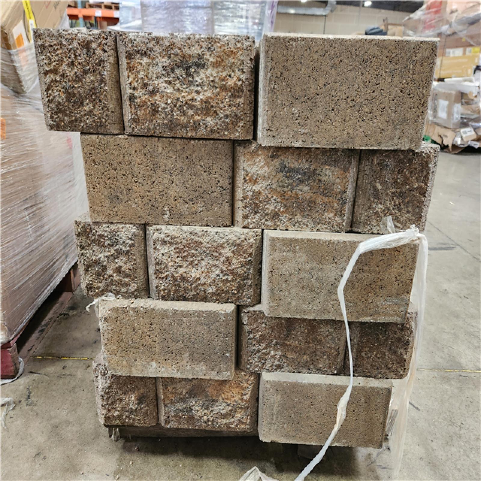 Phoenix Location Pavestone ProMuro 6 in. x 18 in. x 12 in. Winter Blend Concrete Retaining Wall Block (40 Pcs. / 30 sq. ft. / Pallet)