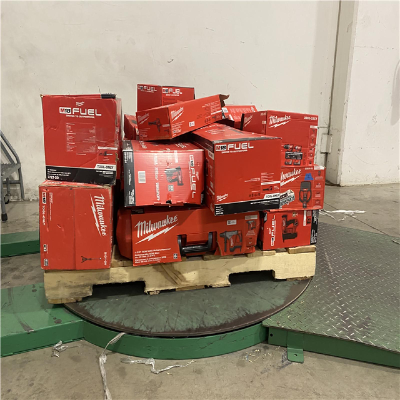 Dallas Location - As-Is MILWAUKEE Tool Pallet