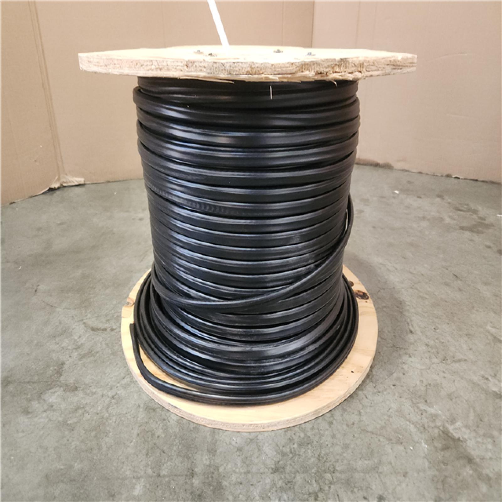 Phoenix AS-IS Southwire 500 ft. 8/2 Stranded Romex SIMpull CU NM-B W/G Wire