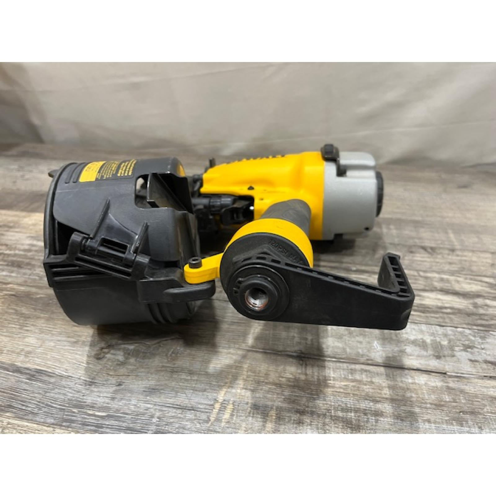 AS-IS DEWALT Pneumatic 15-Degree Coil Corded Siding Nailer