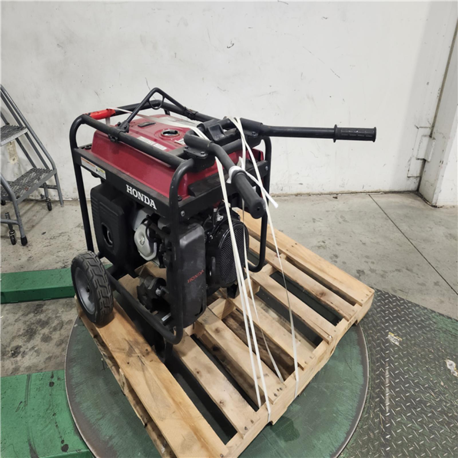 Dallas Location - As-Is Honda EB6500X 6 500 Watt Gas Portable Gas Generator