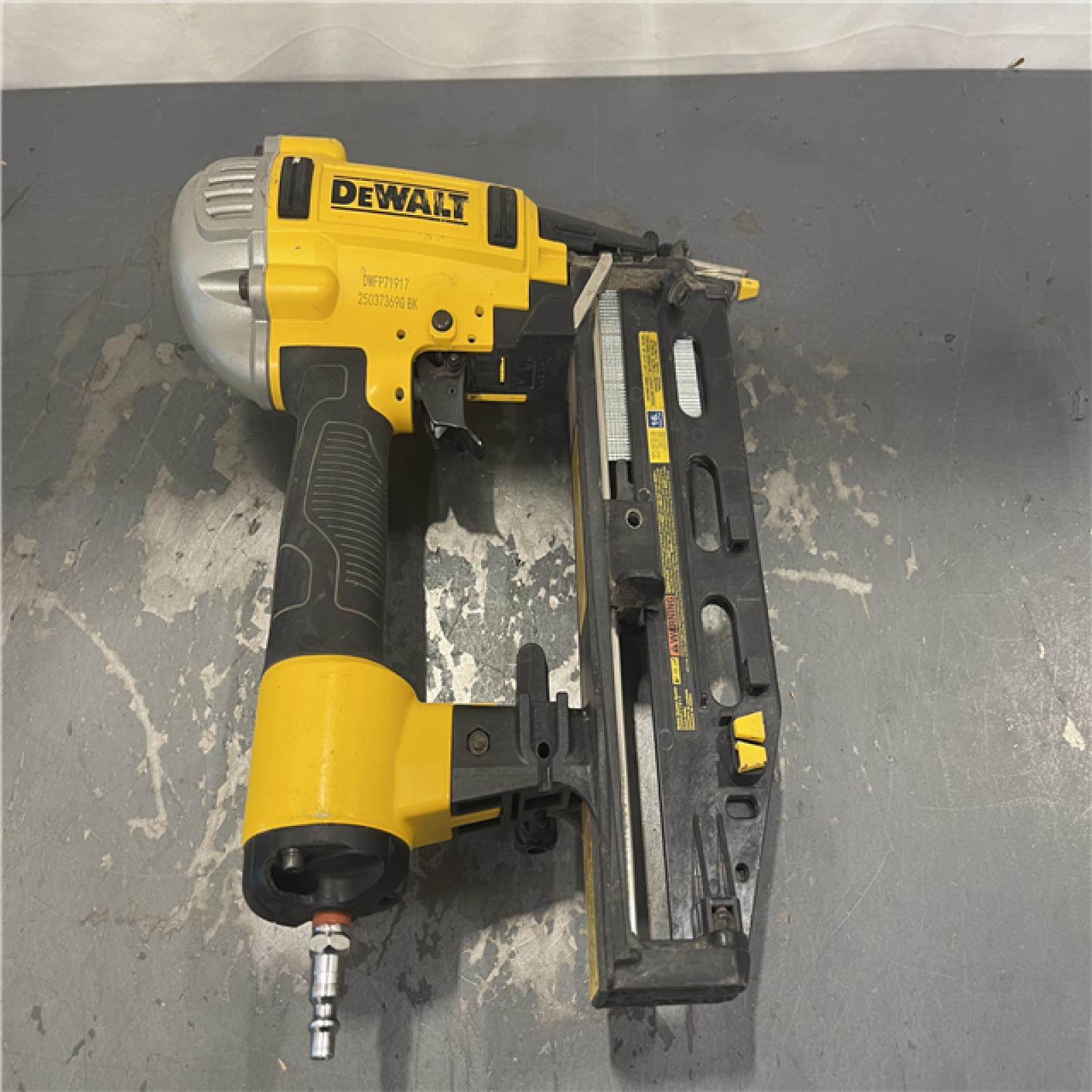 AS-IS- Dewalt-DWFP71917 16 Gauge Precision Point Finish Nailer