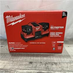 NEW - Milwaukee 18V Dual Bay Simultaneous Super Charger (Tool-Only)