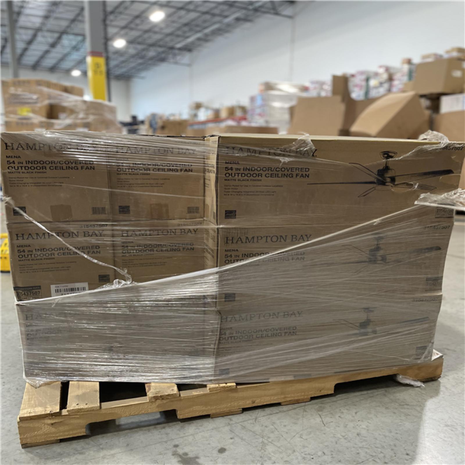 DALLAS LOCATION -HAMPTON BAY MENA 54 CEILING FAN MATTE BLACK PALLET-(18 units)