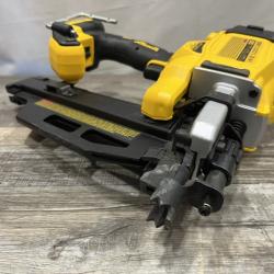 AS-IS DEWALT 20-Volt 21° Cordless Framing Nailer (Tool-Only)